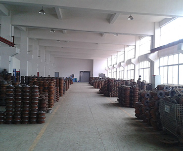 進(jìn)口全自動(dòng)磨刀機(jī)